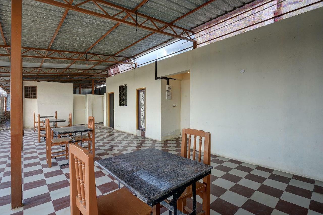 Spot On 37153 Karavali Paradise Hotell Dod Ballāpur Exteriör bild