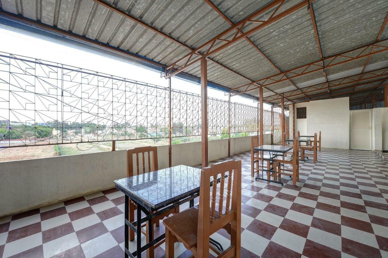Spot On 37153 Karavali Paradise Hotell Dod Ballāpur Exteriör bild