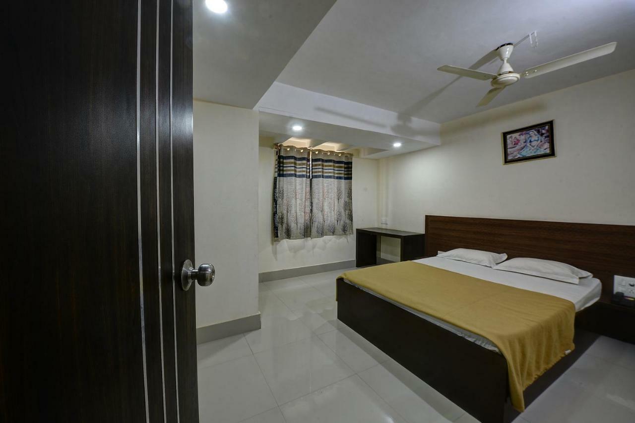Spot On 37153 Karavali Paradise Hotell Dod Ballāpur Exteriör bild