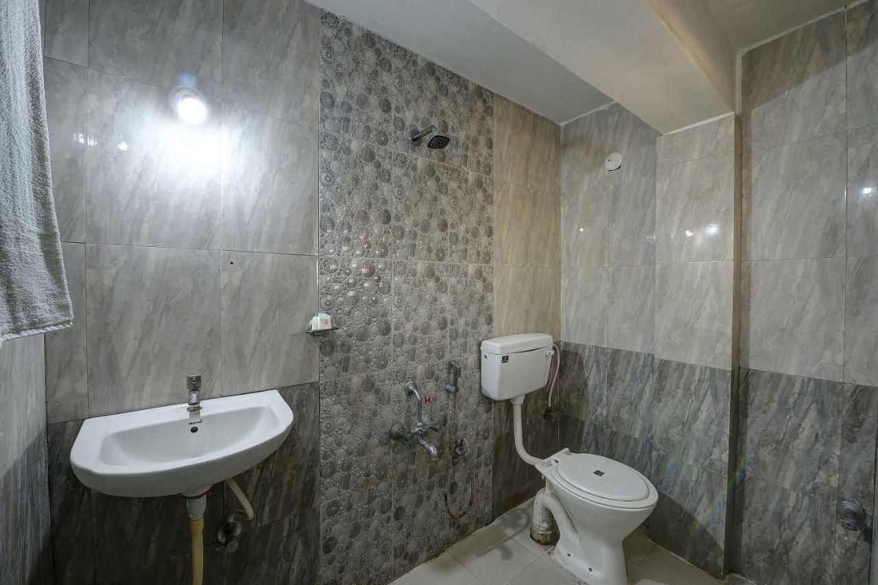 Spot On 37153 Karavali Paradise Hotell Dod Ballāpur Exteriör bild
