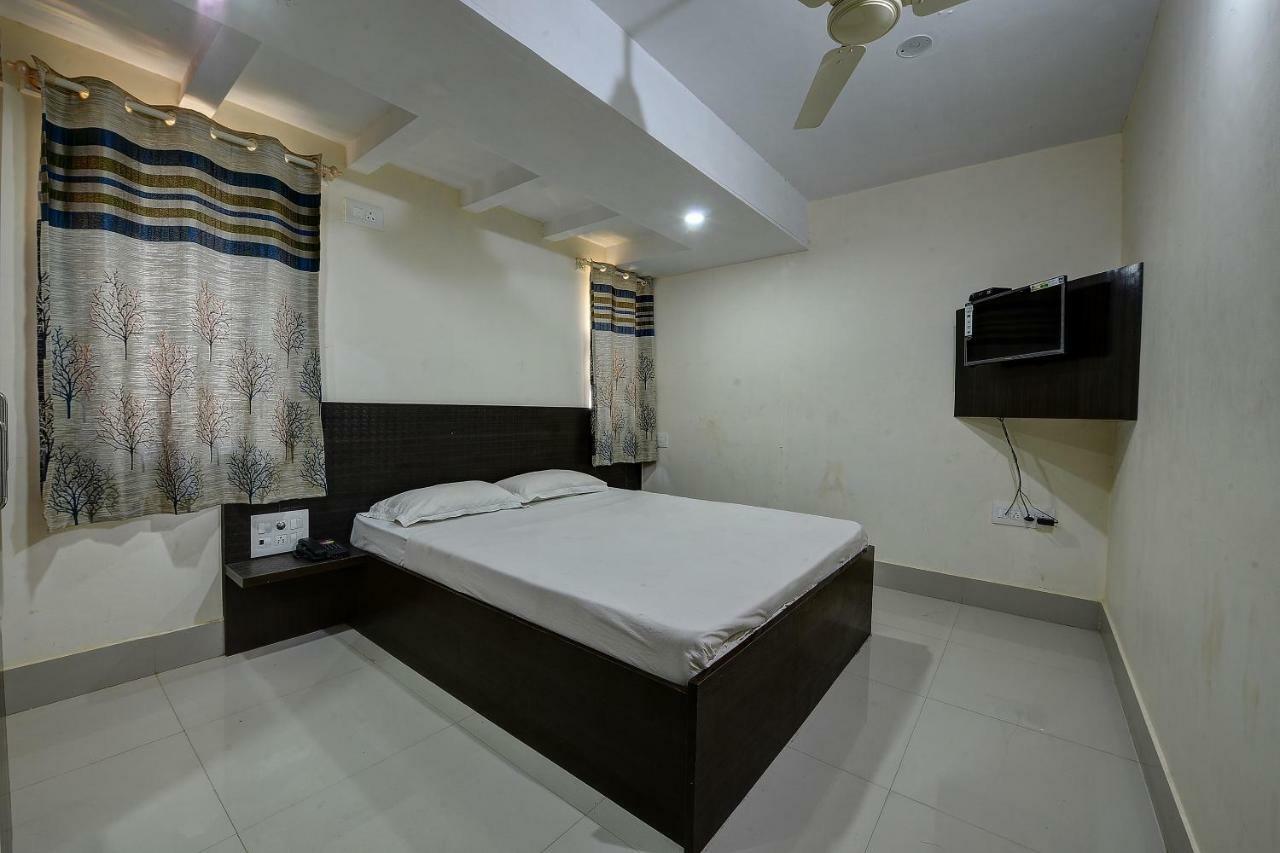 Spot On 37153 Karavali Paradise Hotell Dod Ballāpur Exteriör bild