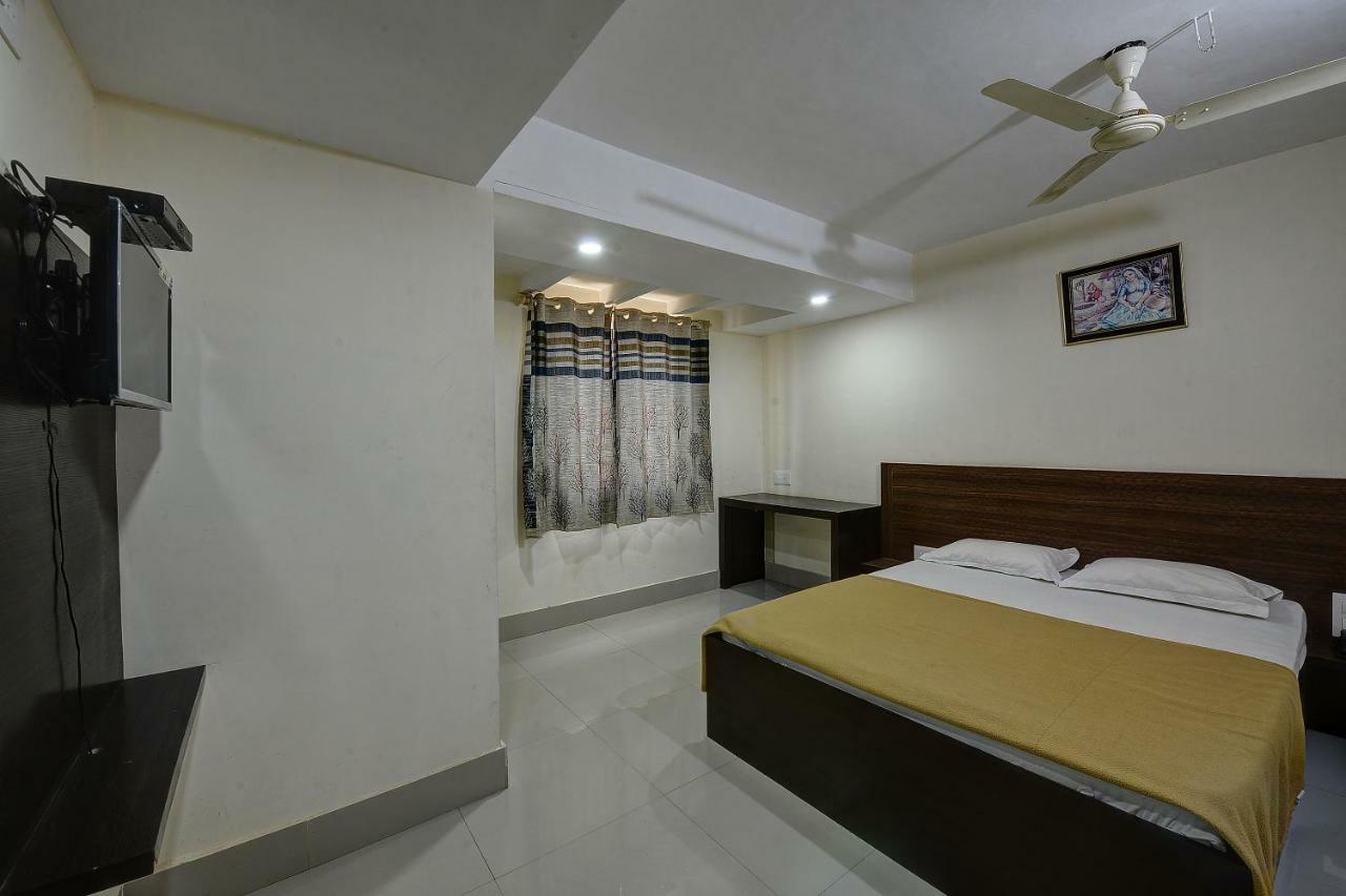 Spot On 37153 Karavali Paradise Hotell Dod Ballāpur Exteriör bild